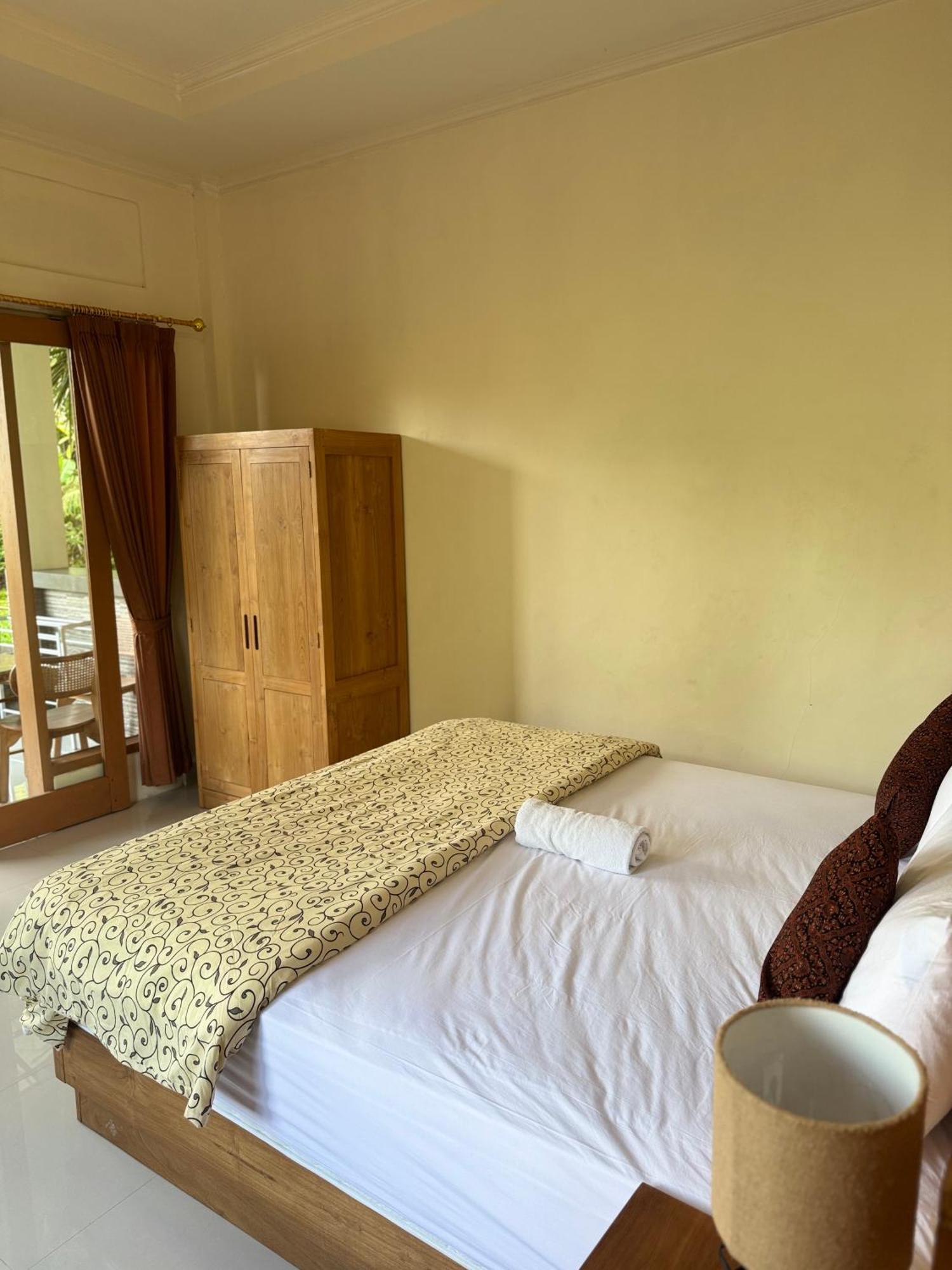 Hotel Pineapple House Ubud Esterno foto
